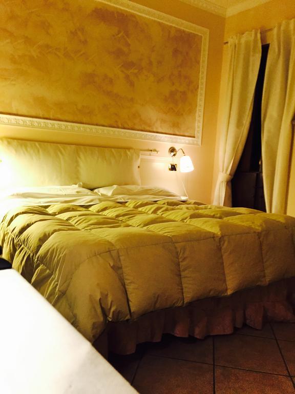 Hotel Martin Volpiano Εξωτερικό φωτογραφία